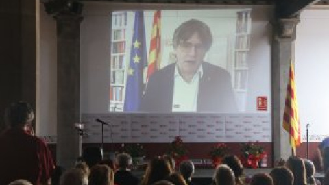 Puigdemont reivindica l'1-O en la commemoració del referèndum a Arenys: "Una gesta històrica no es pot esborrar"