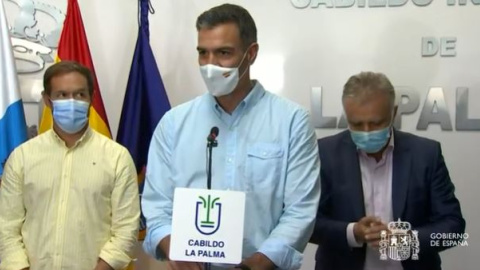 El presidente del Gobierno, Pedro Sánchez, en una rueda de prensa desde La Palma.