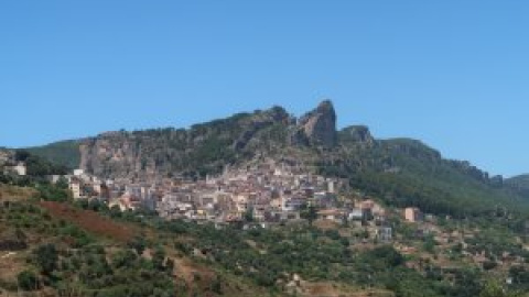 Ulassai: el pueblo sardo que se ató a la montaña para superar los rencores vecinales