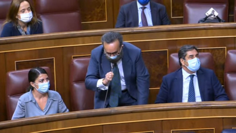 Bronca en el Congreso después de que un diputado de Vox llame "bruja" a una diputada del PSOE