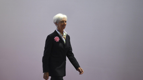 28/06/2019.- La directora gerente del Fondo Monetario Internacional (FMI), Christine Lagarde, a su llegada a la cumbre de líderes del G20 celebrada en Osaka, Japón. / EFE - LUKAS COCH