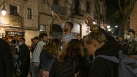 Más de 11.300 personas han sido desalojadas este fin de semana en Barcelona por hacer botellón