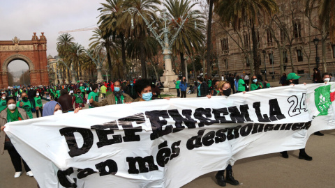 Una manifestació de la PAH a tocar d'Arc de Triomf.