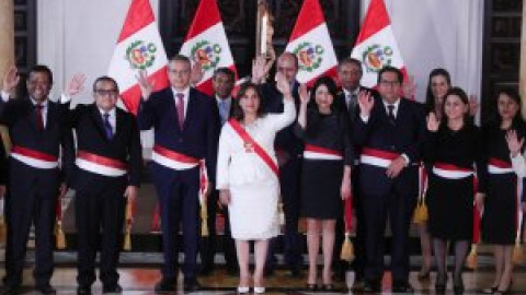 El caos se apodera de Perú, con una veintena de muertos y una presidenta en la cuerda floja