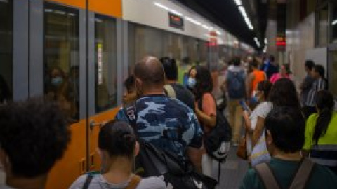 El eterno retraso de la ampliación de la L1 del metro exaspera a los vecinos de Badalona