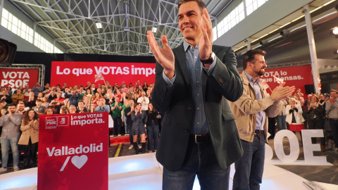 Pedro Sánchez y Luis Tudanca, en Valladolid en un acto electoral celebrado en 2023.