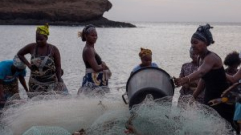 "Si ka badu, ka ta biradu": la historia de sororidad de las migrantes caboverdianas en Galicia