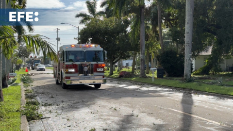 Aumentan a cuatro los muertos por Milton , que sale ya de la península de Florida