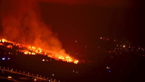 Erupción volcánica en los alrededores de Las Manchas, en El Paso (La Palma).