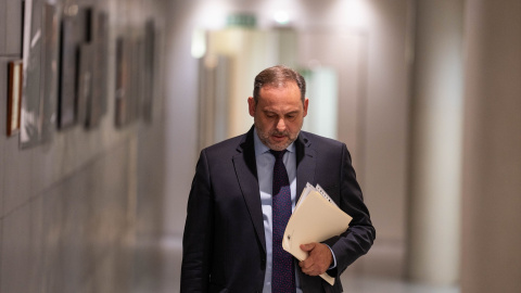 El diputado del Grupo Mixto José Luis Ábalos, durante una rueda de prensa, en el Congreso de los Diputados, a 24 de julio de 2024, en Madrid.