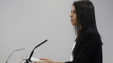 La líder de Cs, Inés Arrimadas, comparece en una rueda de prensa en el Congreso de los Diputados, a 16 de septiembre de 2021.