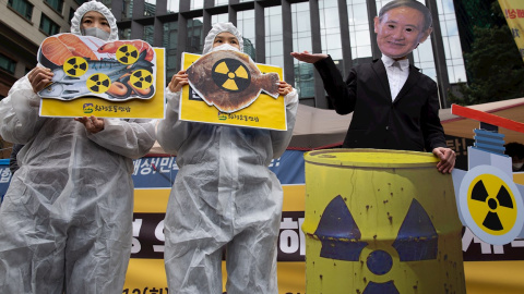 13/04/2021.- Protesta contra la decisión de Japón de verter al Pacífico el agua contaminada de la central nuclear de Fukushima.