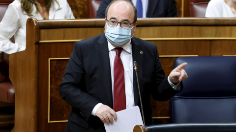 El ministro de Política Territorial, Miquel Iceta durante la sesión de control al Gobierno este miércoles en el Congreso.