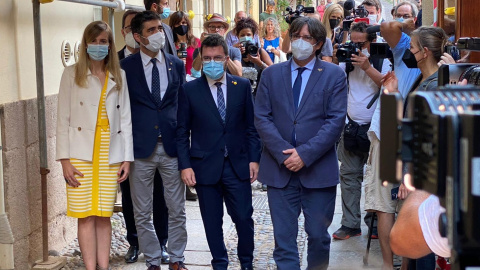 Pere Aragonés y Carles Puigdemont, en Alguer (Cerdeña).