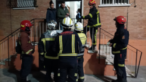 Desalojan a 52 vecinos de un edificio de San Fernando de Henares por las afecciones de la línea 7B de Metro