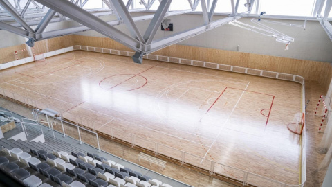 Una de les pistes del nou poliesportiu Camp del Ferro de Sant Andreu.