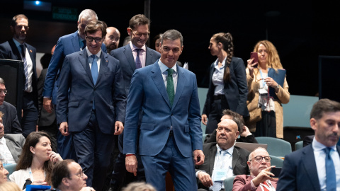 Pedro Sánchez, junto a Salvador Illa, este lunes en un acto en Barcelona.