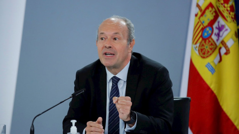 El ministro de Justicia, Juan Carlos Campo, durante la rueda de prensa posterior a la reunión del Consejo de Ministros, este martes en el palacio de La Moncloa.