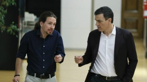 Pedro Sánchez y Pablo Iglesias en una imagen de archivo - EFE