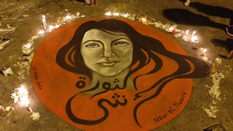 Obra que personifica la revolución en el rostro de una mujer, en Beirut. - Roula Abdo