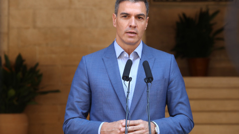 El presidente del Gobierno, Pedro Sánchez, comparece  ante los medios en Palma de Mallorca (Balears), a 2 de agosto de 2022.