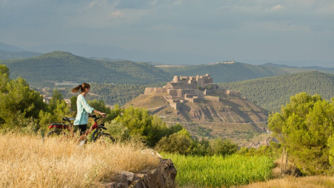 L'encant especial de Cardona i el seu castell són un dels grans atractius de la comarca