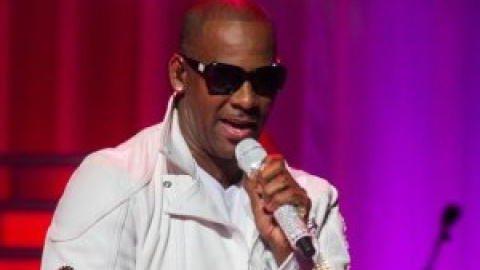 Sony rompe su contrato con R.Kelly tras las acusaciones de abuso sexual