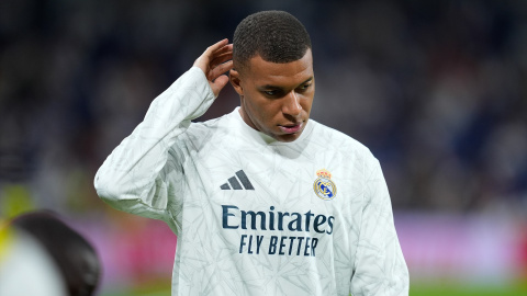 El futbolista del Real Madrid Kylian Mbappé durante un partido disputado en el Santiago Bernabéu.