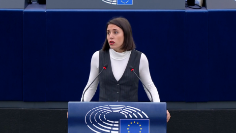 Irene Montero, eurodiputada de Podemos, durante su intervención en la Eurocámara, este martes.