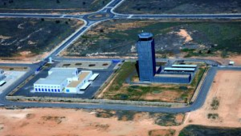 Castilla-La Mancha inspeccionará el aeropuerto de Ciudad Real y podría llegar a expropiar si se usa como centro de migrantes