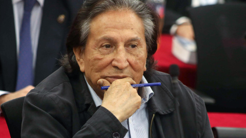 El expresidente Alejandro Toledo, asiste a la lectura de su sentencia este lunes, en Lima (Perú), a 21 de octubre de 2024.