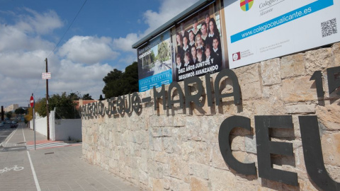 Fachada del colegio concertado Jesús María.