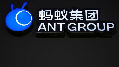 El logo de Ant Group durante la Conferencia Mundial de Internet en la localidad de Wuzhen, en la provincia china de Zhejiang. REUTERS