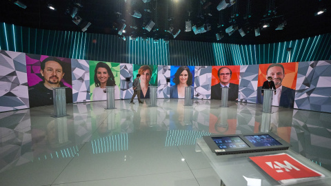 Vista del plató de Telemadrid donde se celebra el debate electoral previo a los comicios a la Asamblea de Madrid. E.P./J. Hellín/POOL