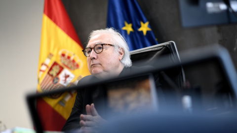 El ministro de Universidades, Manuel Castells, durante la entrevista con 'Público'.