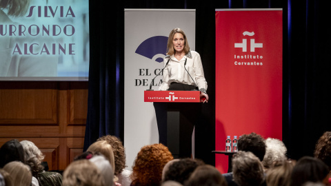 La periodista Silvia Intxaurrondo interviene durante la XXVII edición de los 'Premios Club de las 25', en el Instituto Cervantes. E.P./A. Pérez Meca / Europa Press