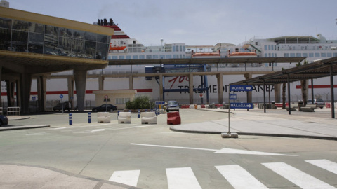 El puerto de Melilla, en una foto de archivo. / EFE