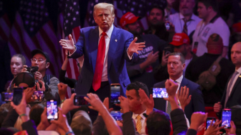 El candidato presidencial republicano, Donald Trump, entra en el Madison Square Garden de Nueva York, a 27 de octubre de 2024.