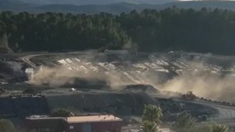 El vertedero de Nerva, en Huelva, al borde del colapso tras la llegada de más de 12.000 toneladas de sustancias tóxicas y residuos