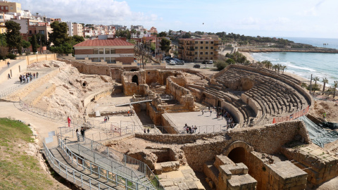 Turistes a l'Amfiteatre de Tarragona