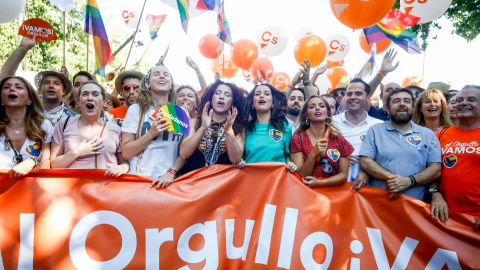 Miembros de Ciudadanos durante la manifestación del Orgullo./ EUROPA PRESS - RICARDO RUBIO