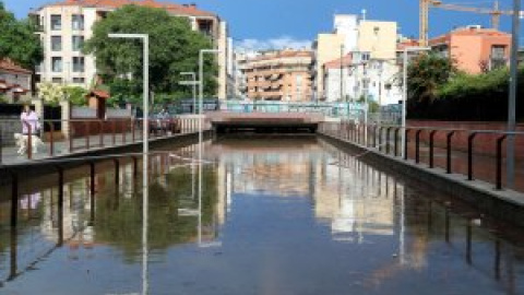 Inundacions a l'aeroport, carreteres tallades i sense servei ferroviari, la DANA complica la mobilitat a Catalunya