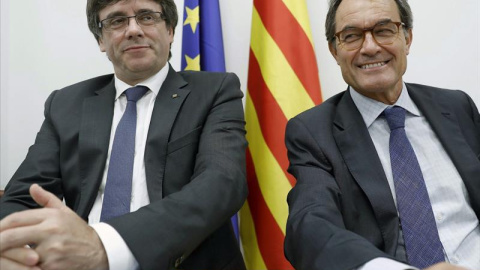 Puigdemont y Mas, el día después del referéndum. EFE/Andreu Dalmau