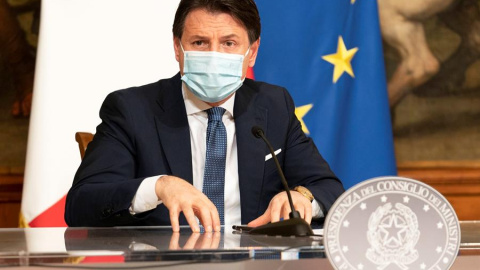 El primer ministro de Italia, Giuseppe Conte, durante una rueda de prensa.