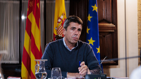 El president de la Generalitat valenciana, Carlos Mazón, durante un pleno extraordinario del Consell, a 4 de noviembre de 2024.