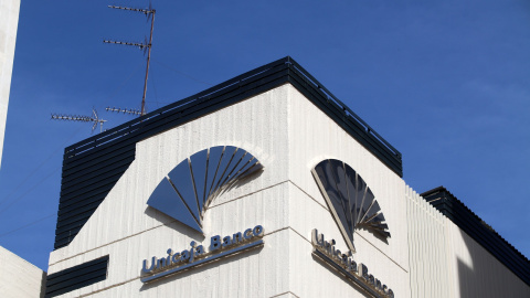 Edificio de la sede de Unicaja Banco en Málaga, Andalucía.