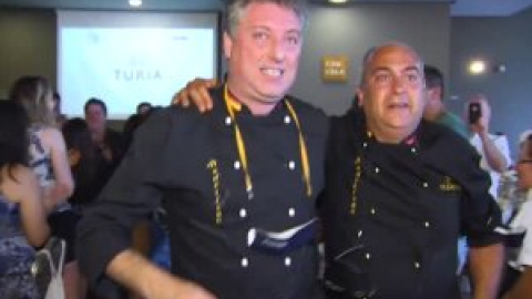 El restaurante 'El Madrileño' se alza en Sueca con el premio a la mejor paella del mundo