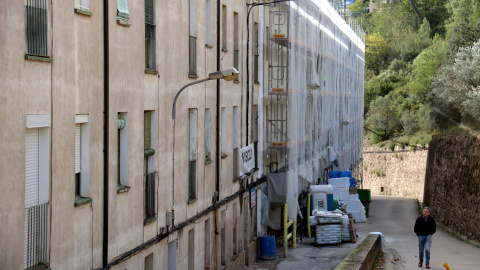 La colònia de Cal Marçal, al Berguedà, està rehabilitant tots els seus pisos