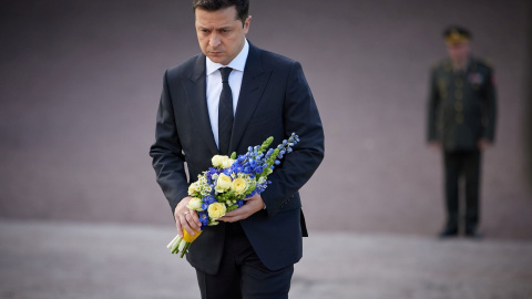 El presidente de Ucrania, Volodimir Zelensky, en el acto de homenaje de las víctimas de Babyn Yar, una de las mayores masacres de judíos durante el Holocausto nazi, en Kiev. REUTERS