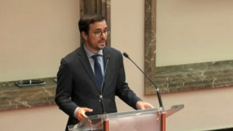 Garzón llama la atención sobre los "abusos" y "fraudes" de los 902